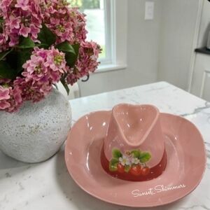 Strawberry Pink Cowgirl Hat Malamine Chip & Dip Serving Bowl Platter Cowboy New